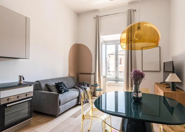 דירה The Rent - Bright One-bedroom In Via Del Tritone רומא